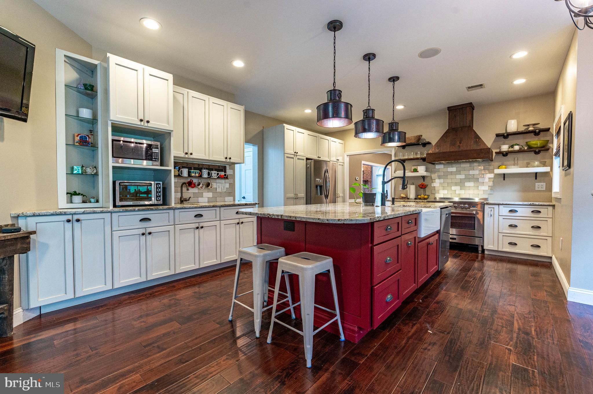 WALNUT CHASE NORTH - Residential