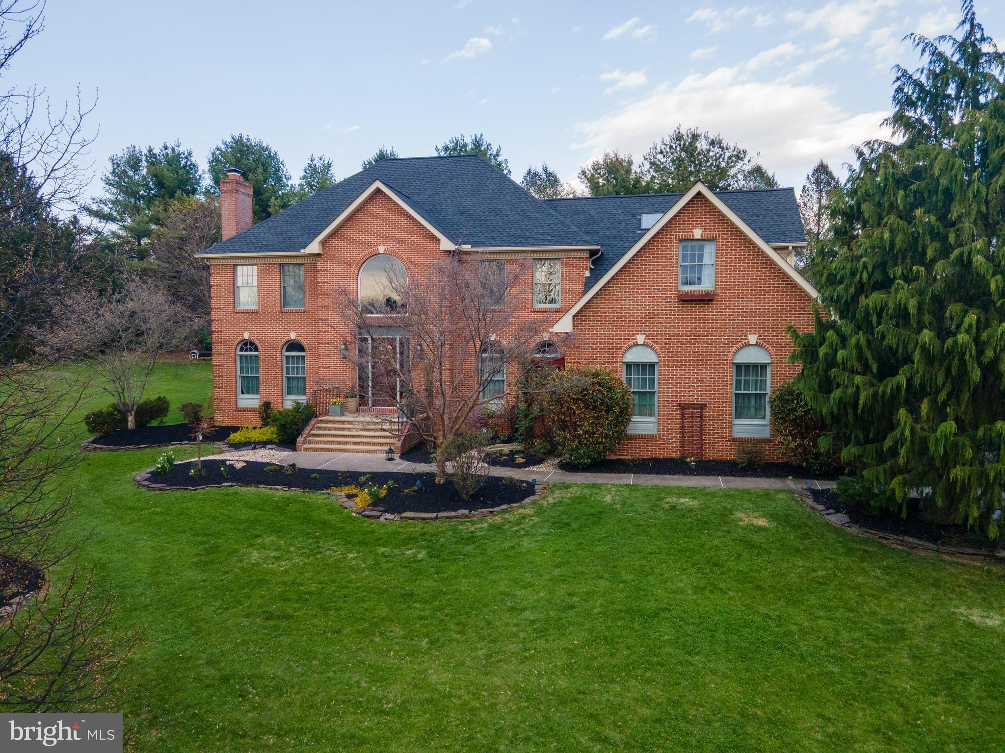 WALNUT CHASE NORTH - Residential