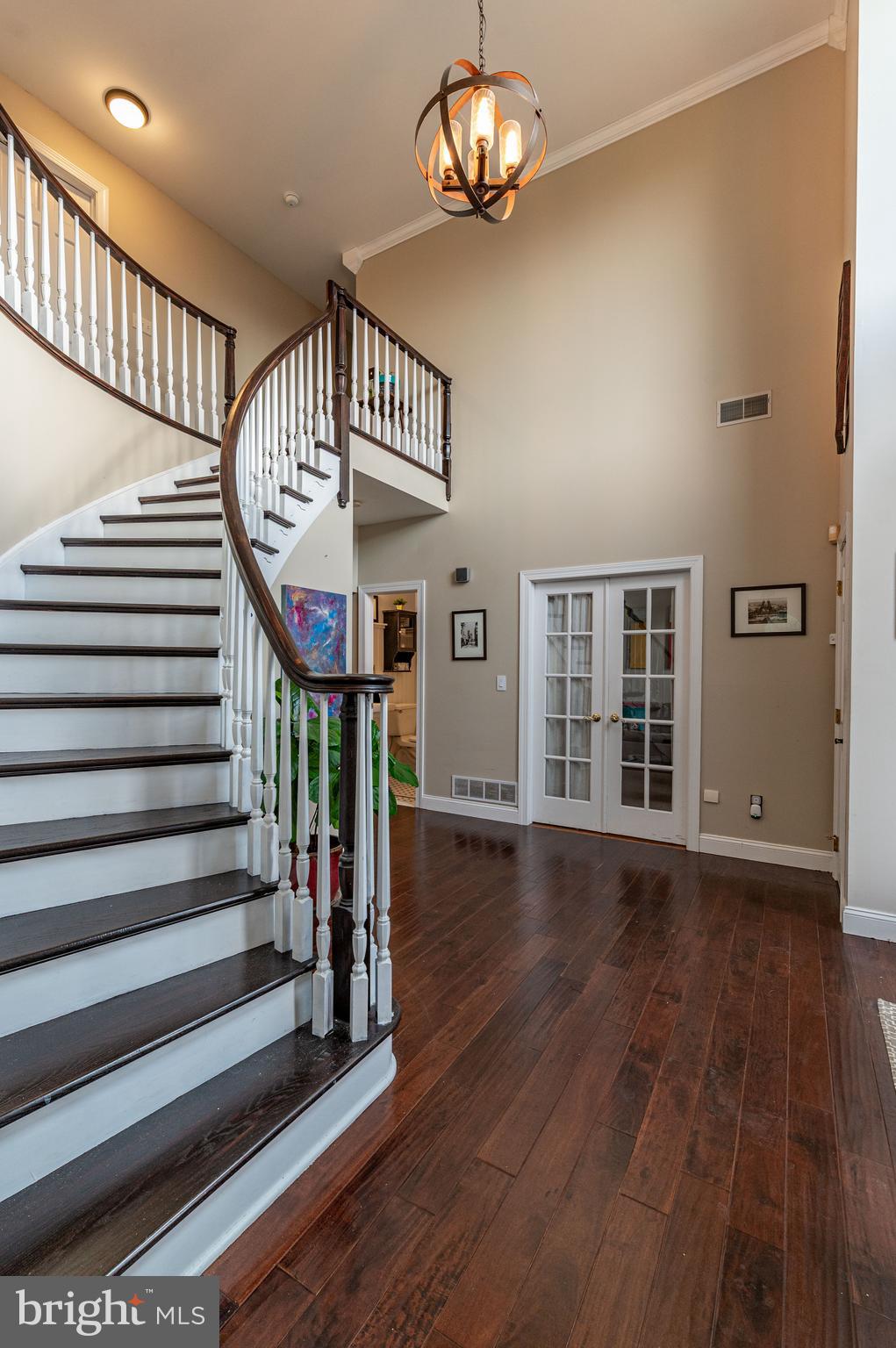 WALNUT CHASE NORTH - Residential