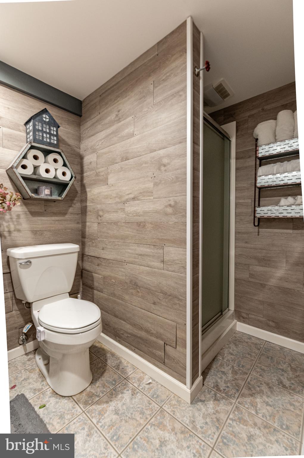 WALNUT CHASE NORTH - Residential