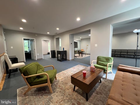 Photo of 427 8th Street SE #425, WASHINGTON, DC 20003 (MLS # DCDC2284608)