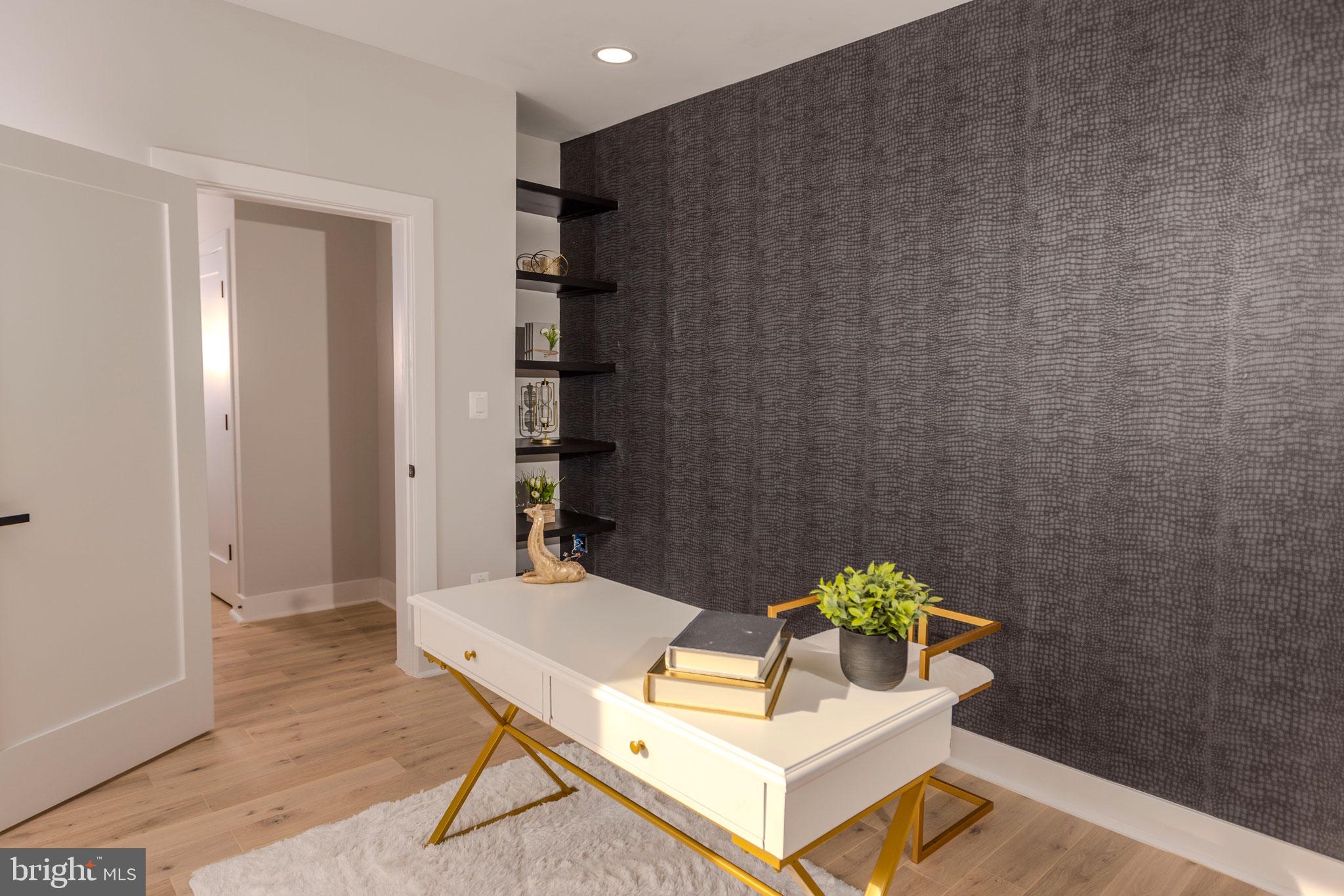 ASHTON HEIGHTS - Residential