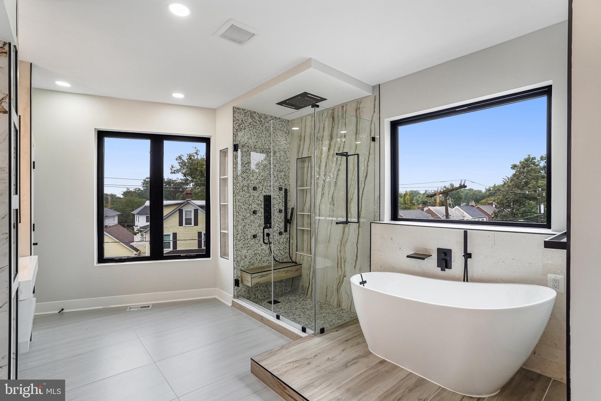 ASHTON HEIGHTS - Residential