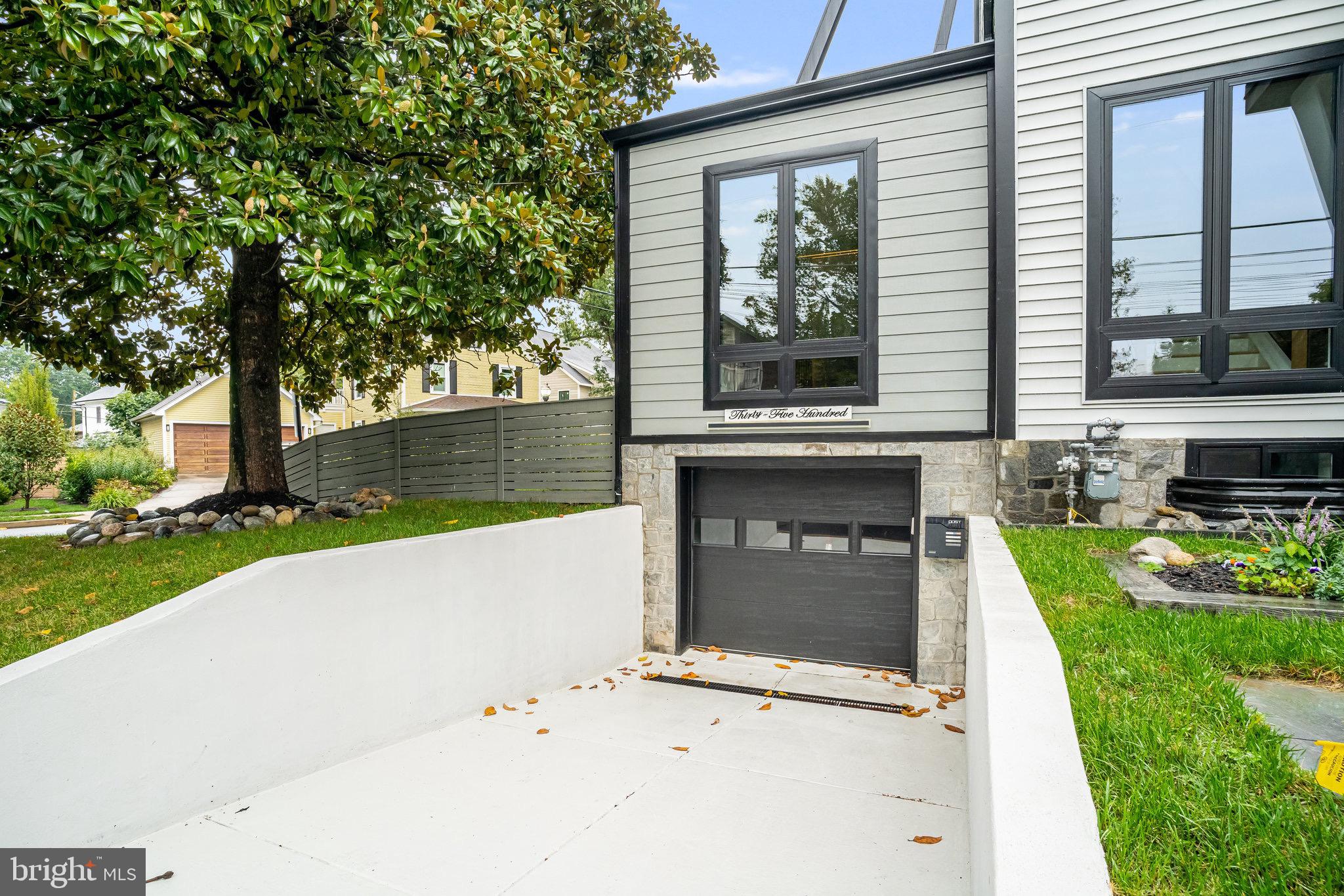 ASHTON HEIGHTS - Residential