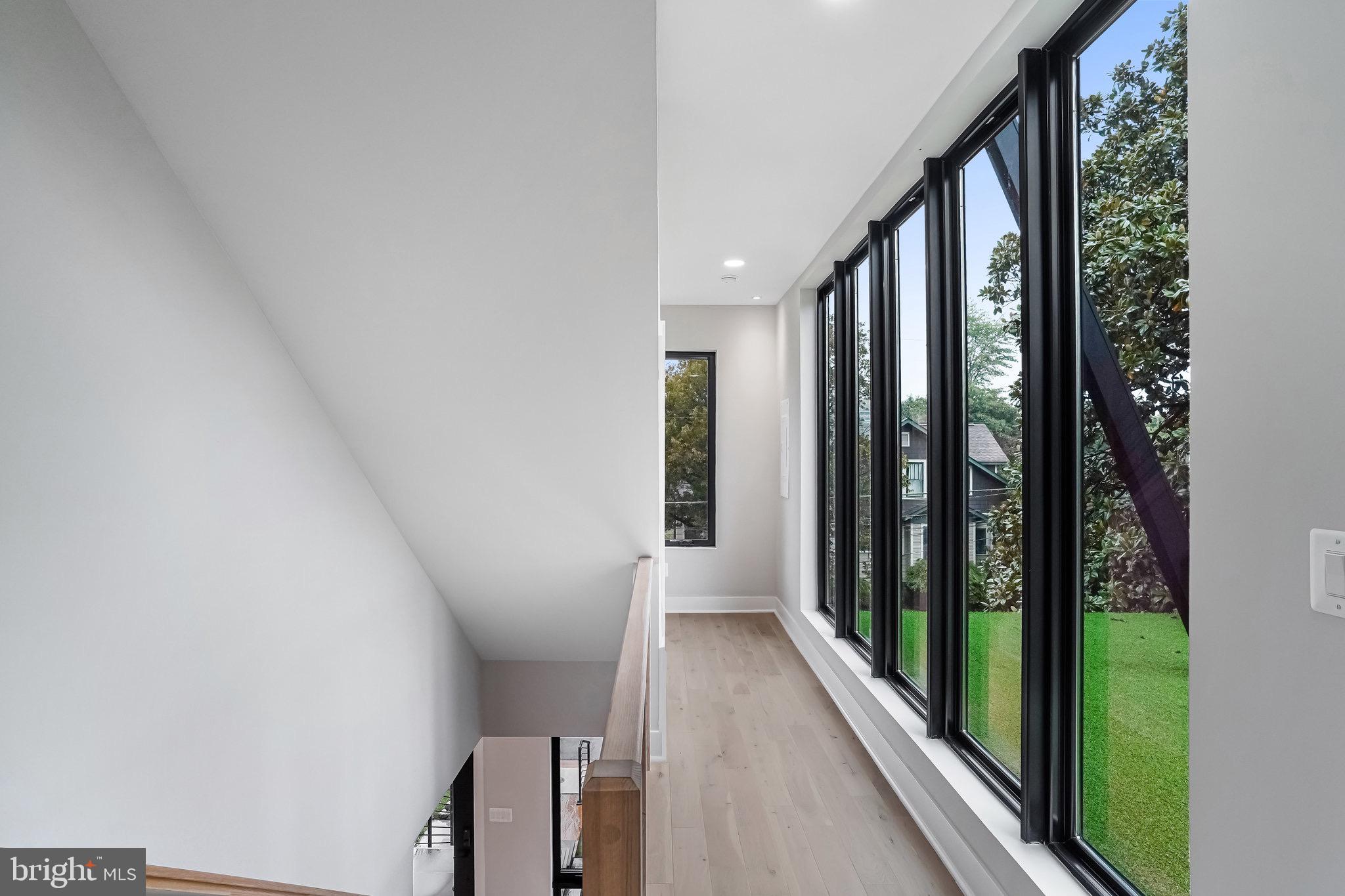 ASHTON HEIGHTS - Residential