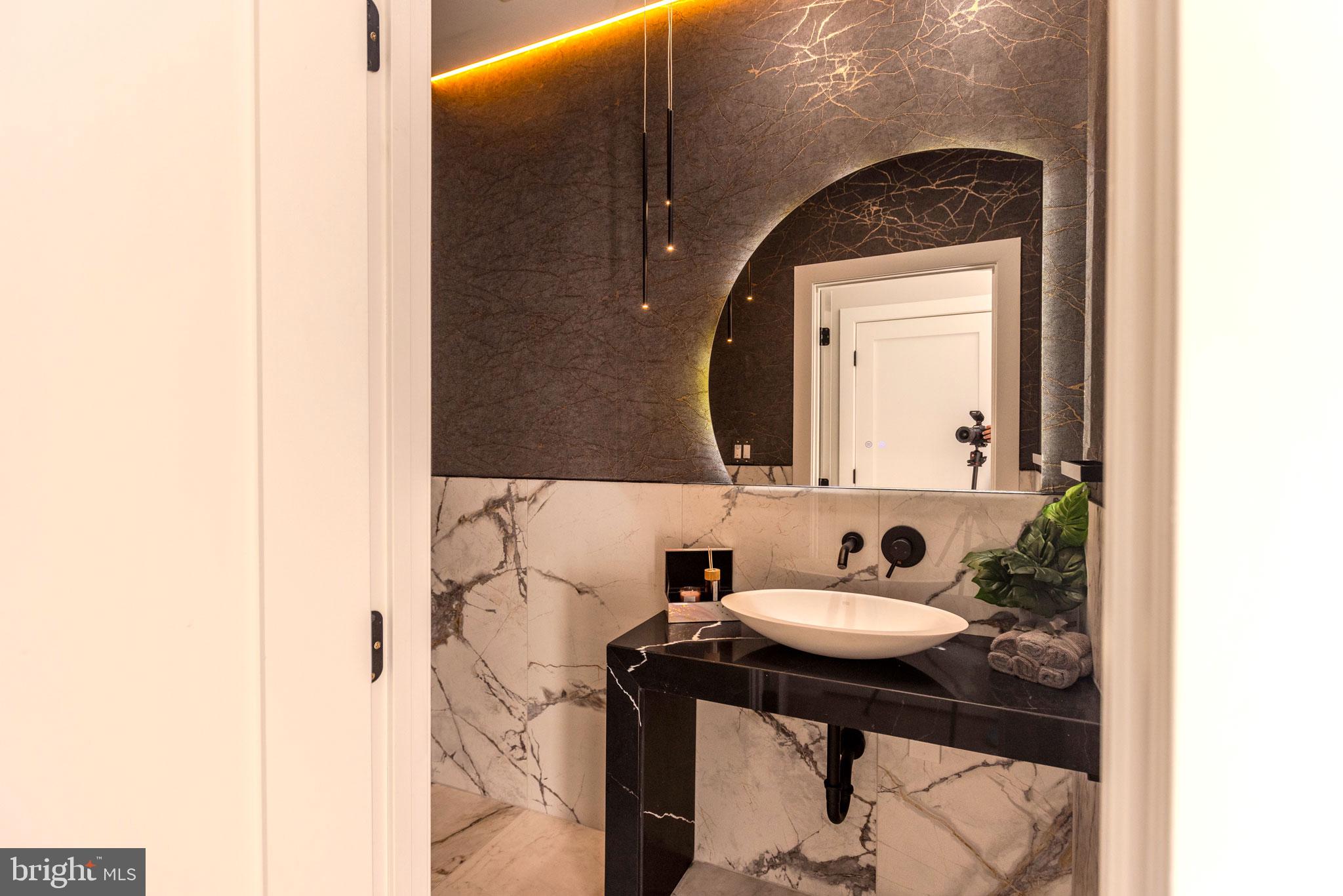 ASHTON HEIGHTS - Residential