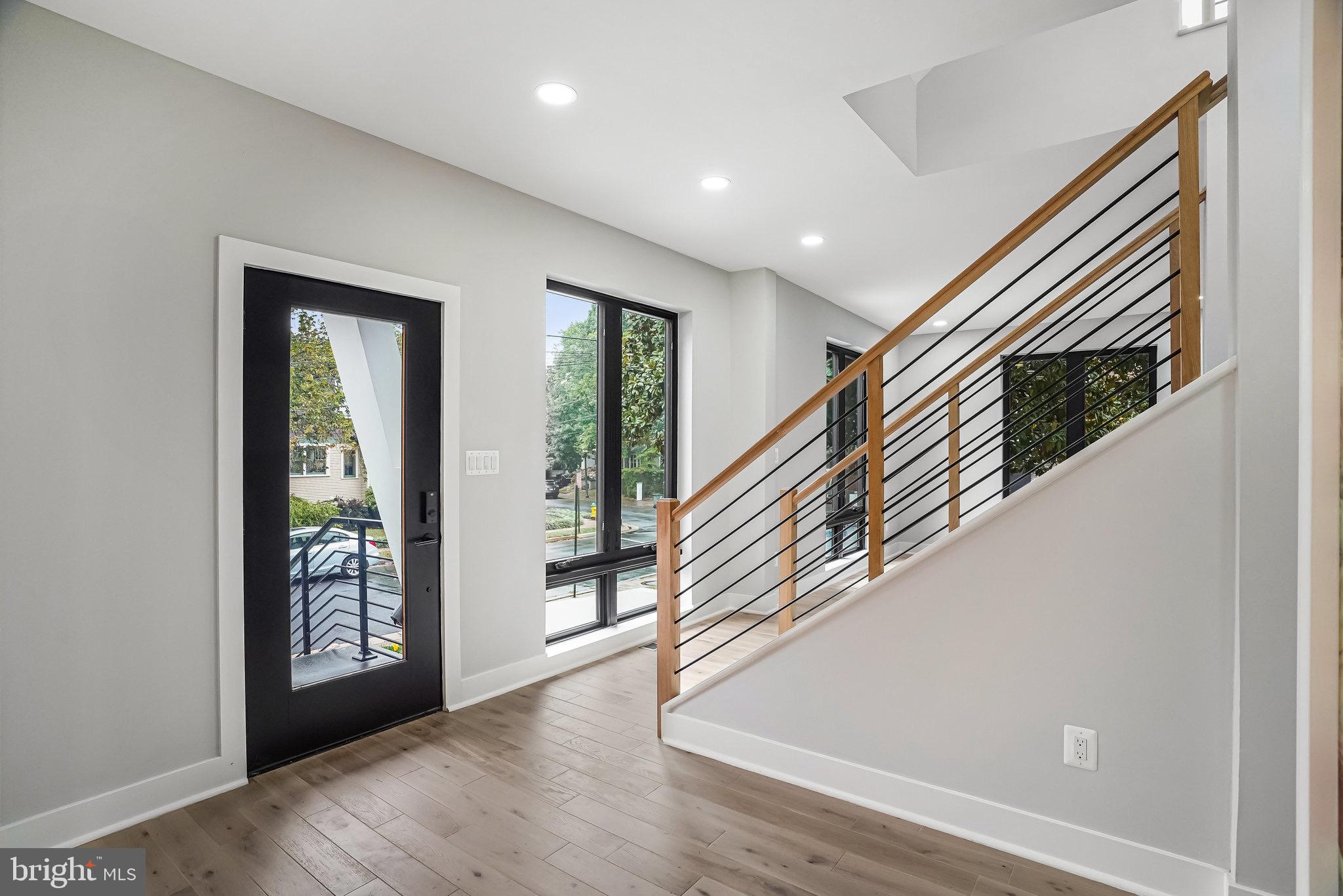 ASHTON HEIGHTS - Residential