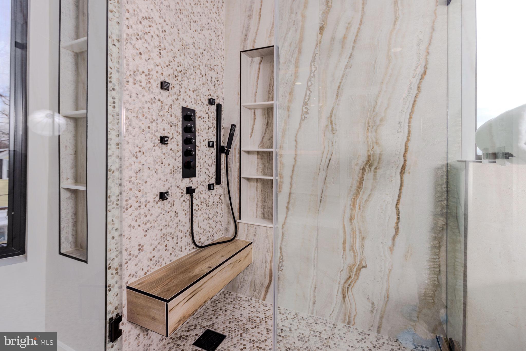 ASHTON HEIGHTS - Residential