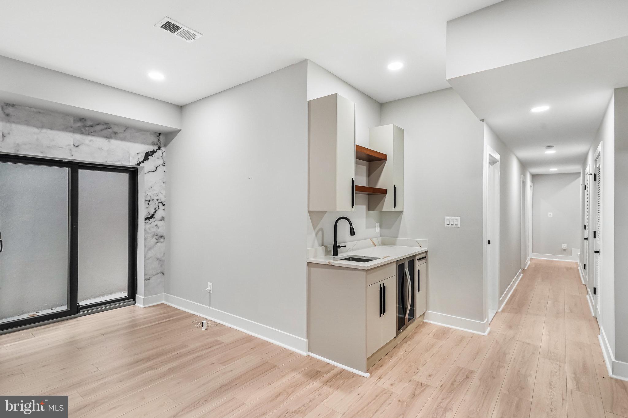 ASHTON HEIGHTS - Residential