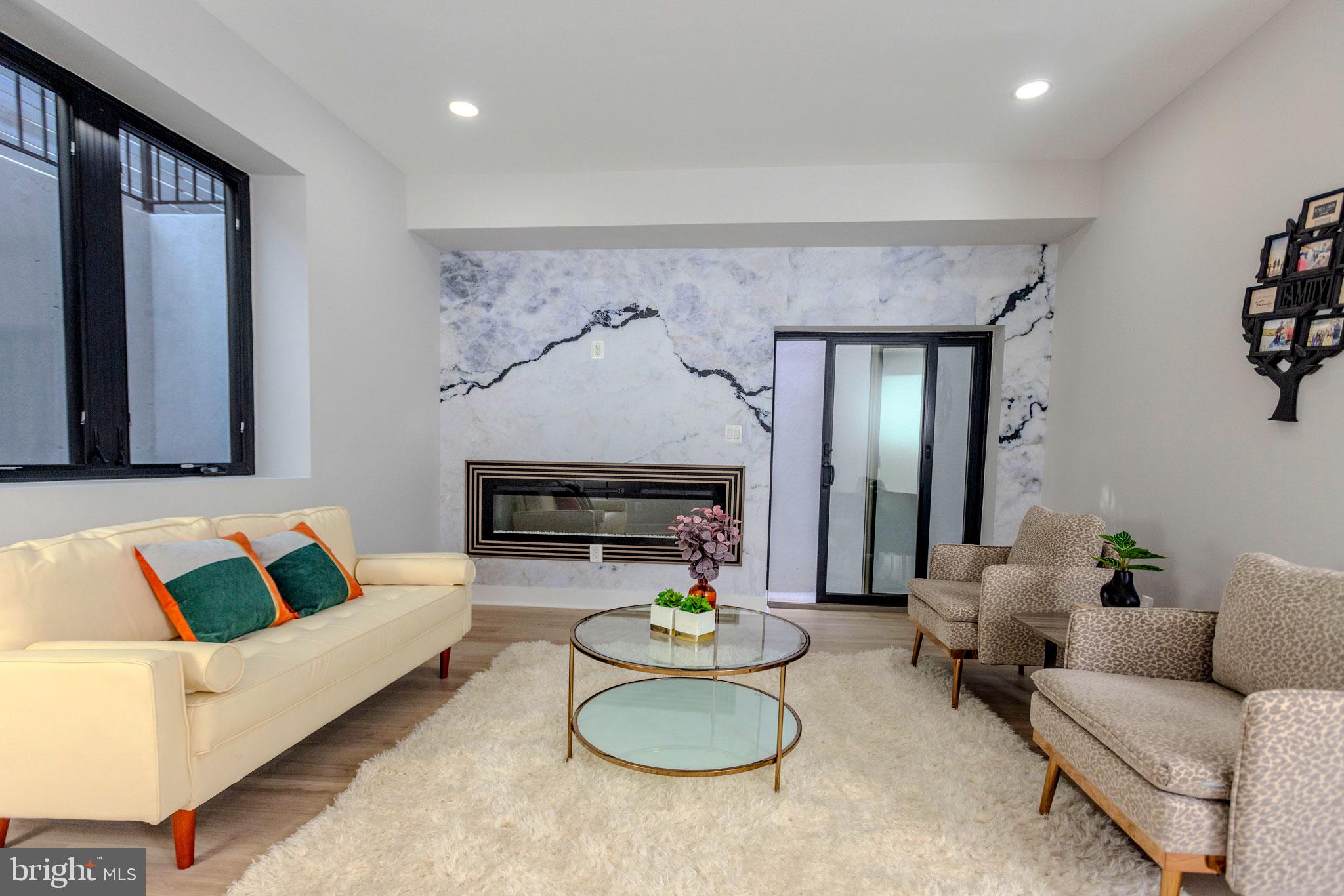 ASHTON HEIGHTS - Residential