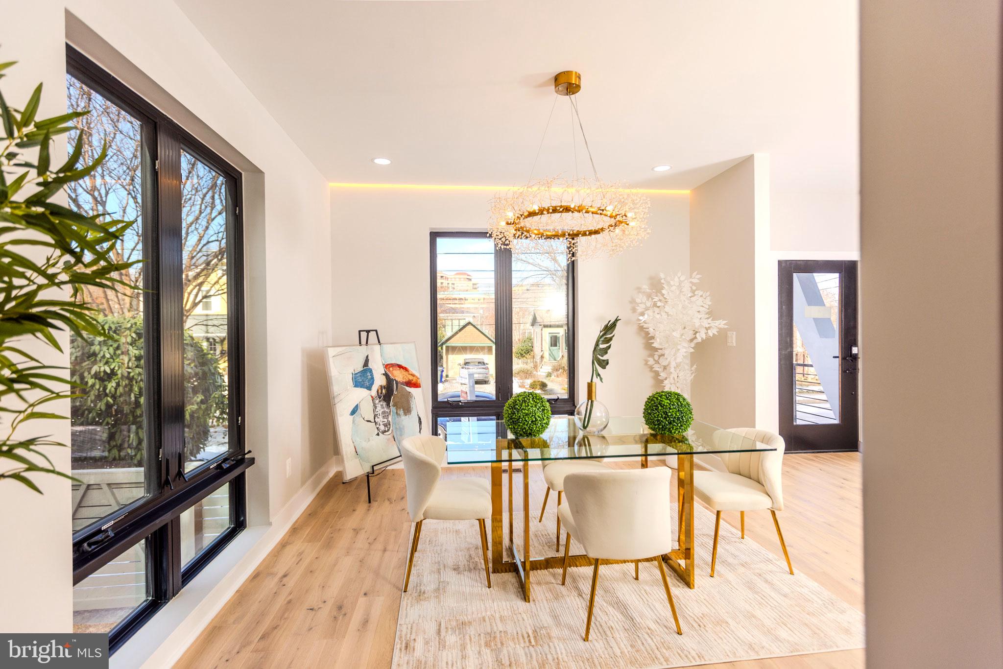 ASHTON HEIGHTS - Residential