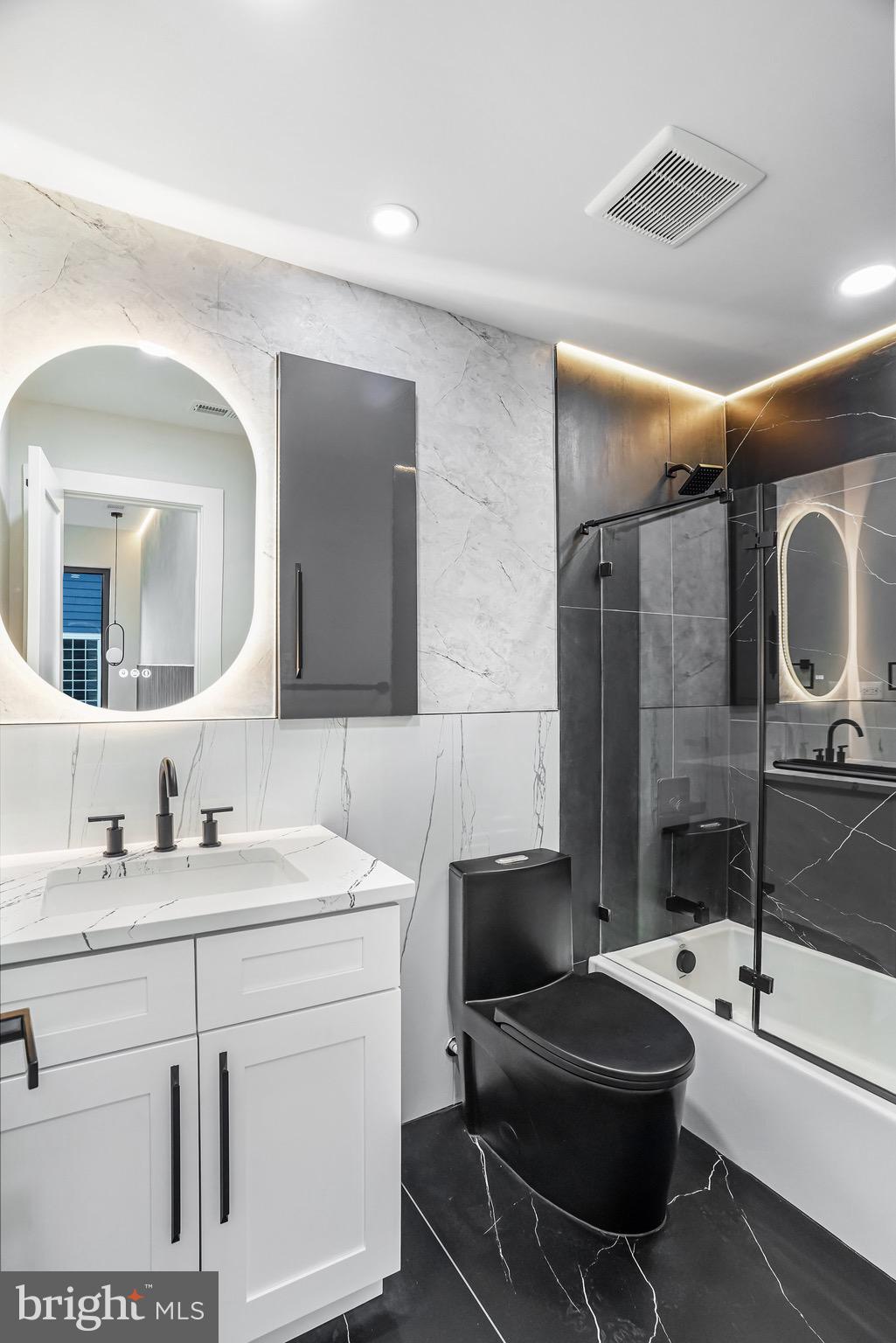 ASHTON HEIGHTS - Residential