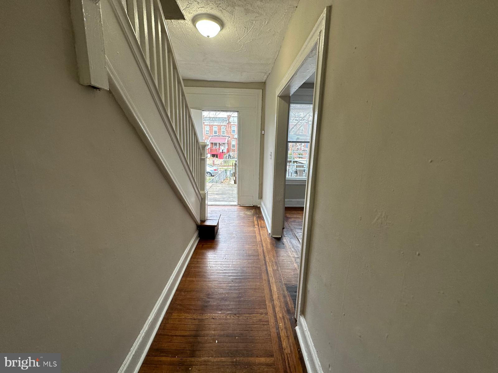 WOODMERE - Residential