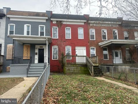 Townhouse For Sale - 2859 W Garrison Avenue<br/> BALTIMORE, MD 21215