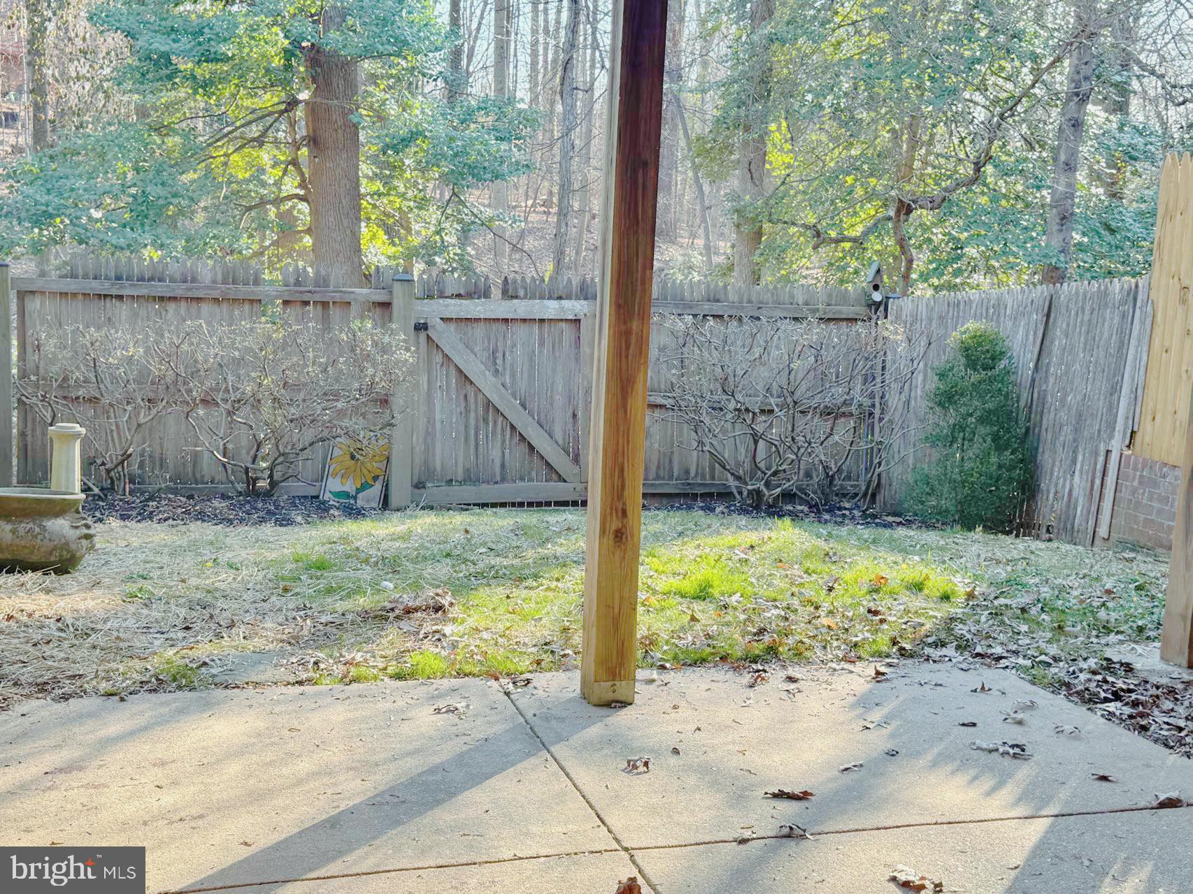 INVERNESS FOREST - Residential Lease