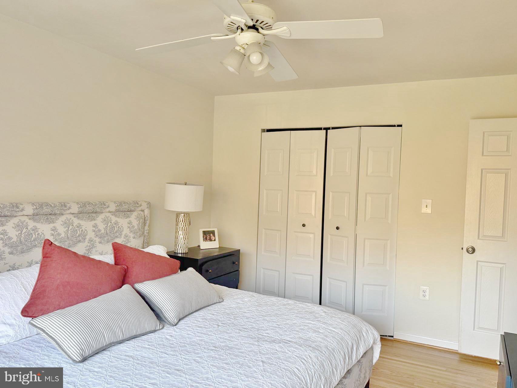 INVERNESS FOREST - Residential Lease