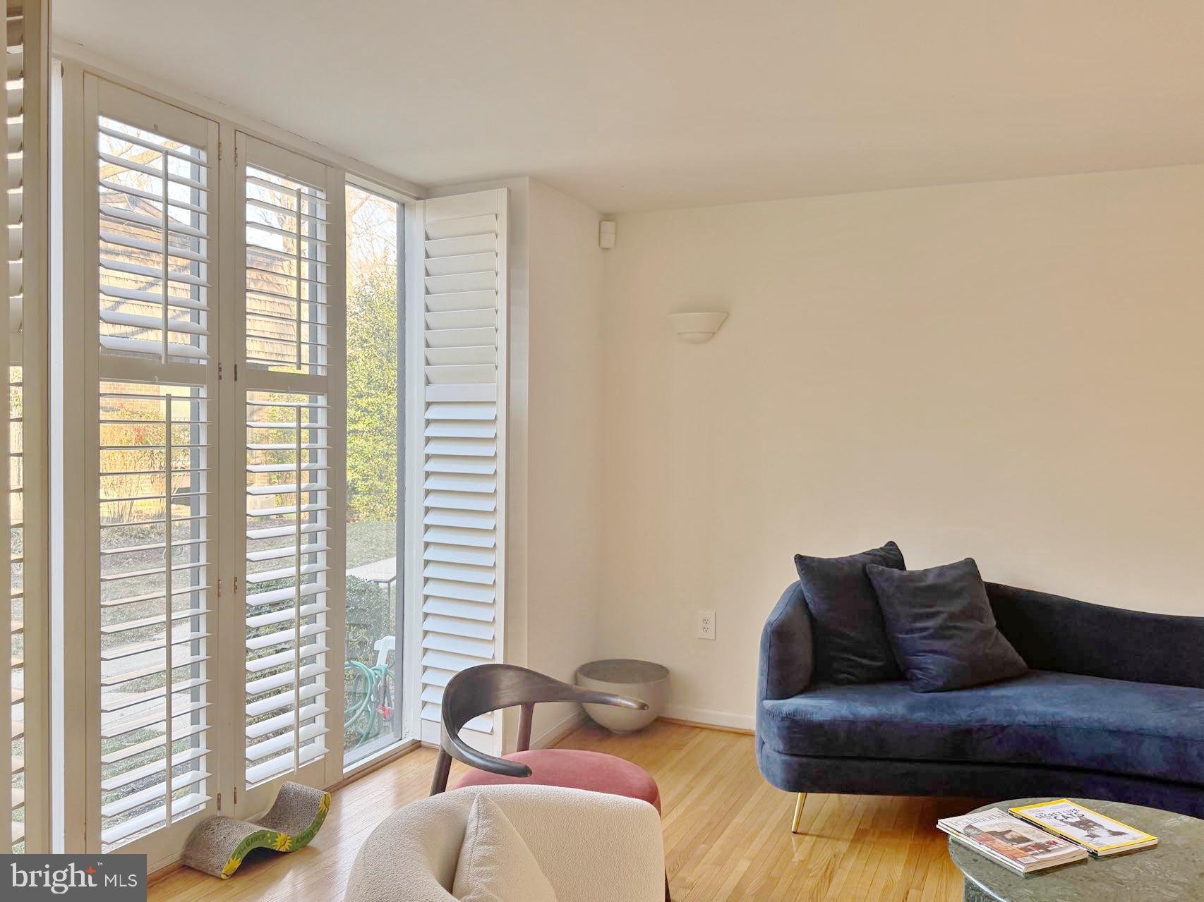 INVERNESS FOREST - Residential Lease