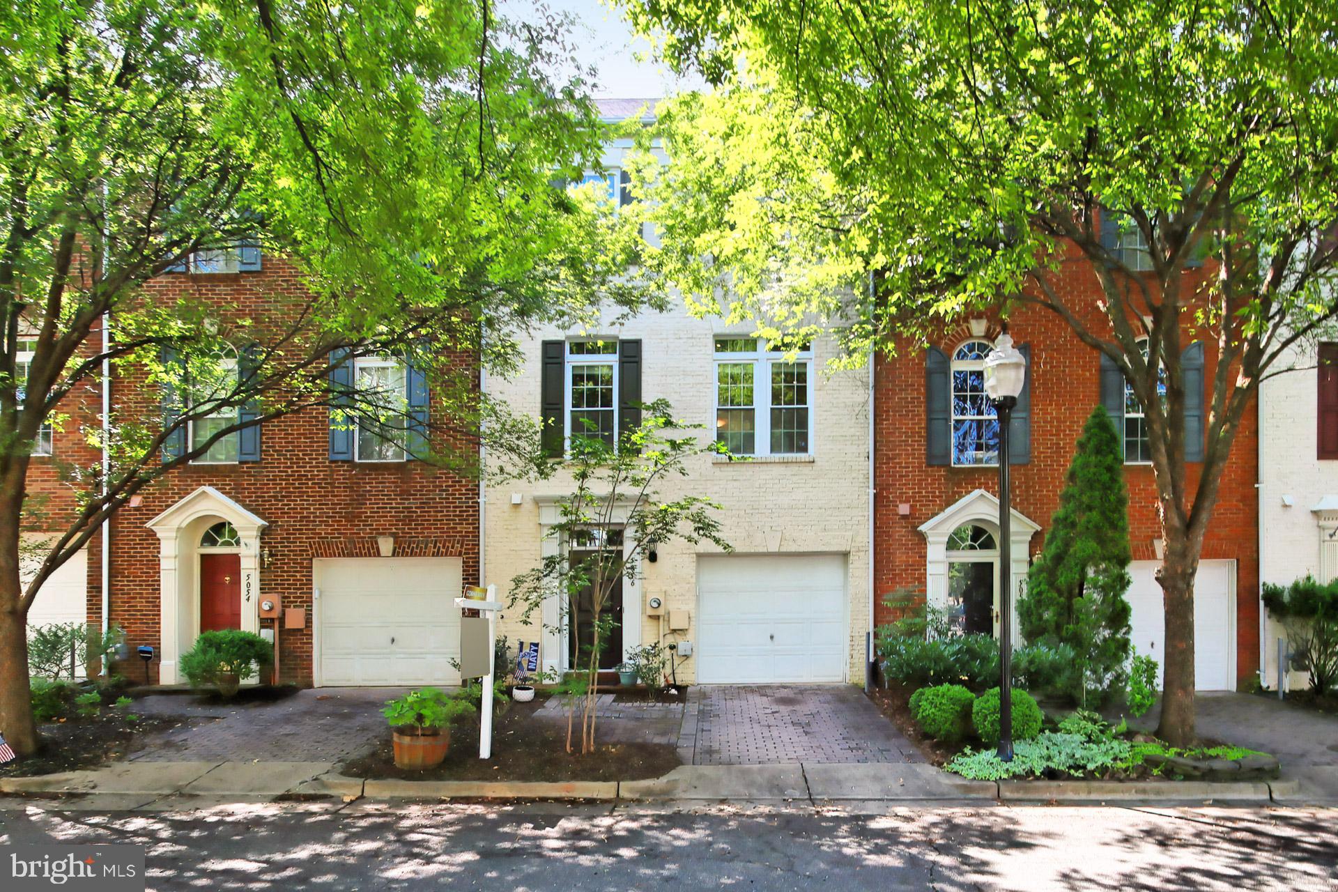 CAMERON STATION - Residential