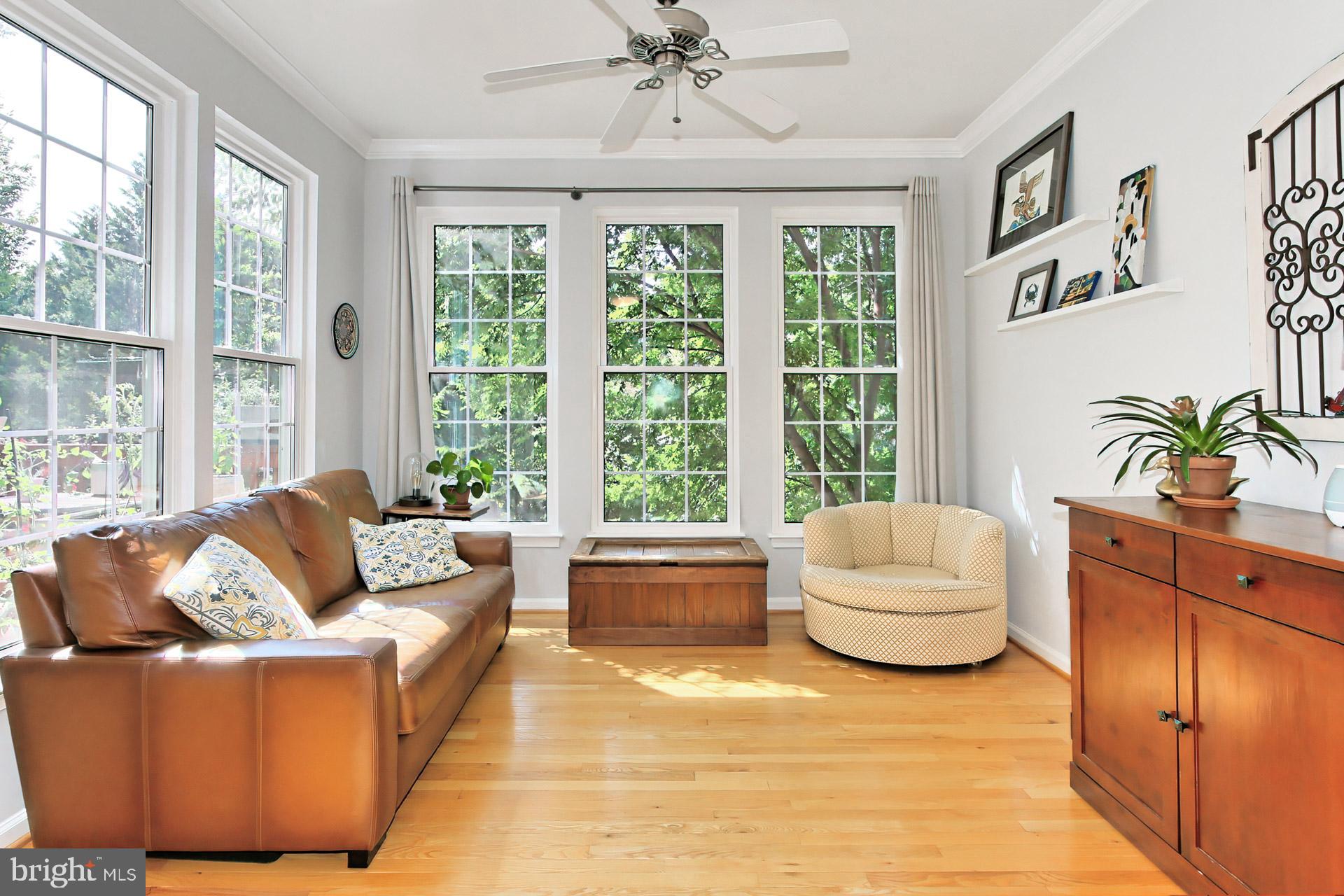 CAMERON STATION - Residential