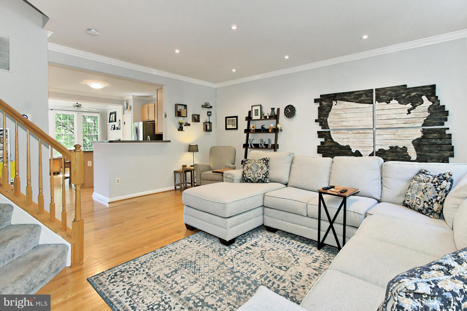 CAMERON STATION - Residential