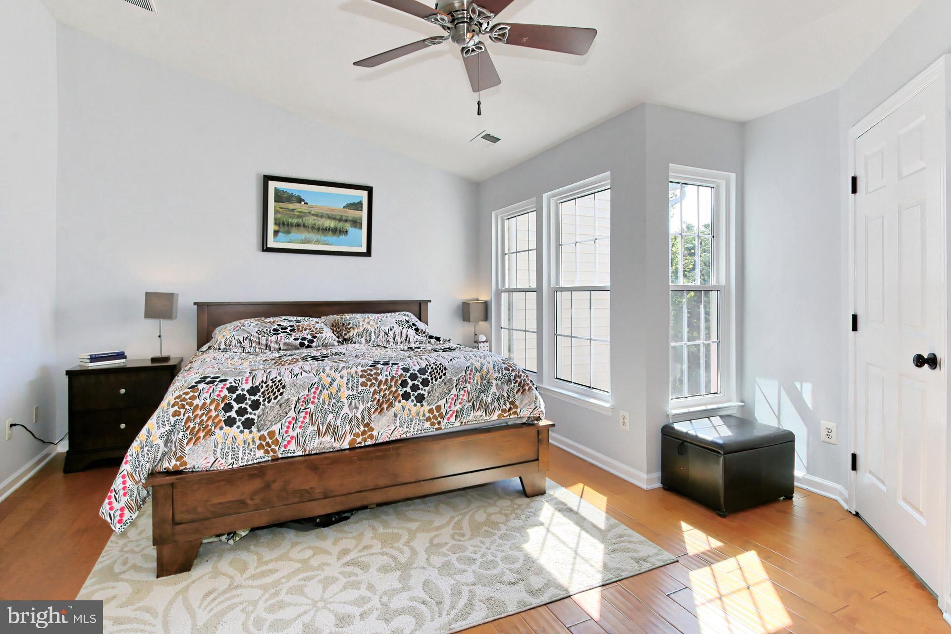 CAMERON STATION - Residential