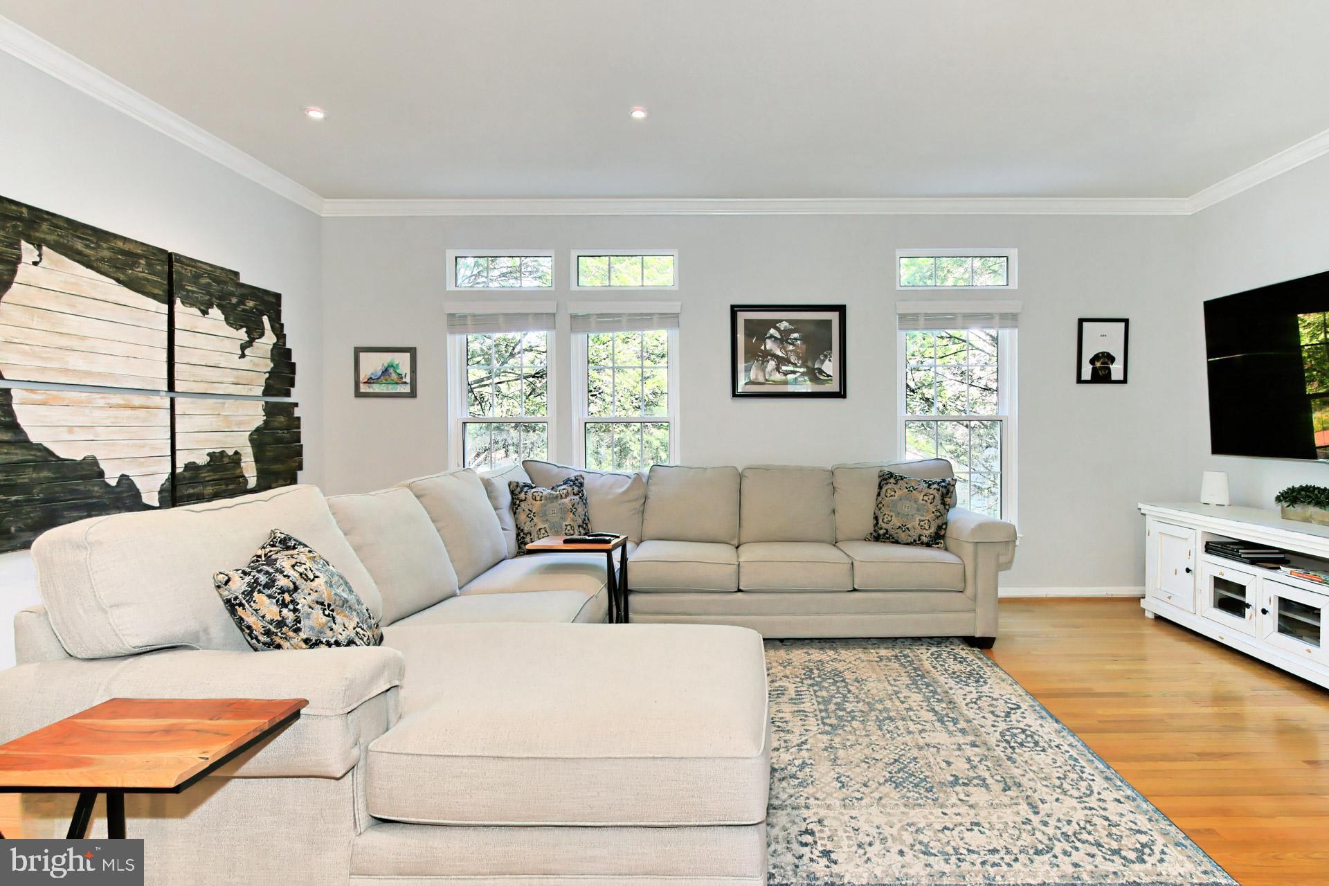 CAMERON STATION - Residential