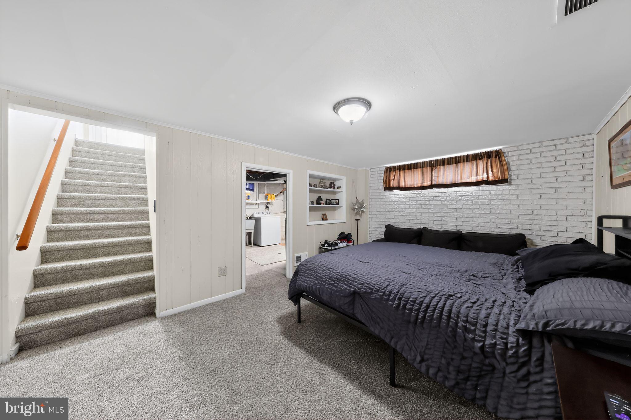 BROOKHAVEN - Residential