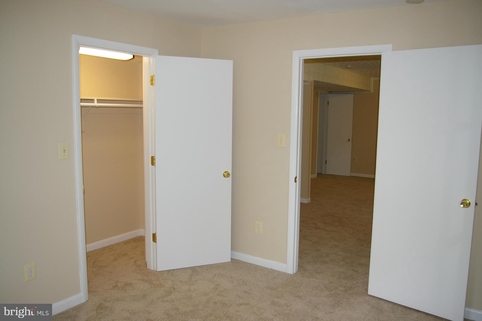 MANTUA HILLS - Residential