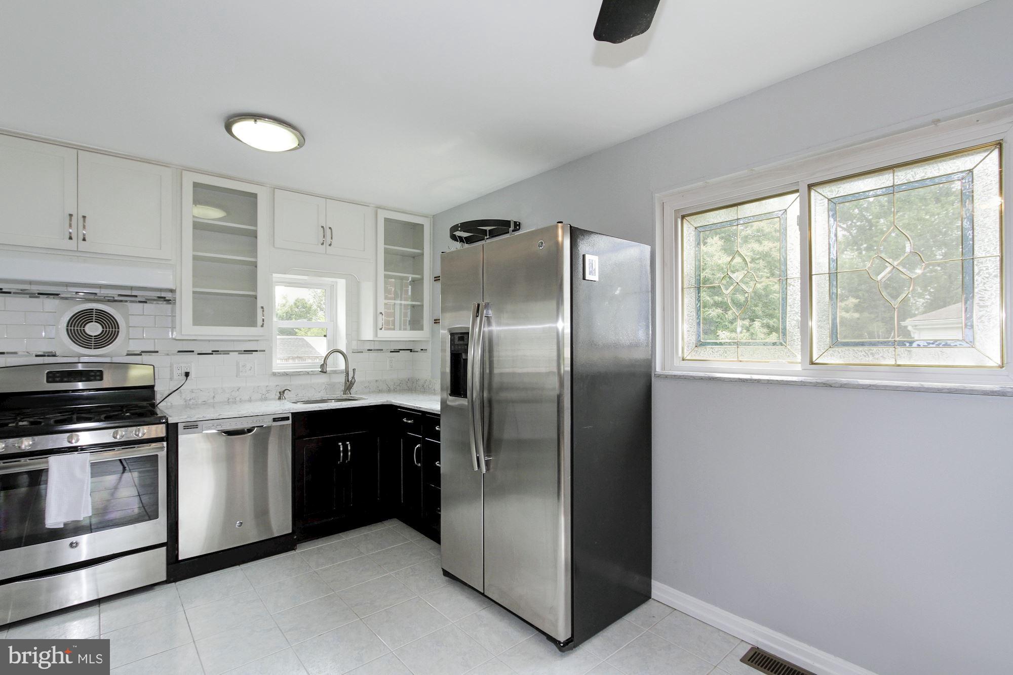 WHEATON WOODS - Residential