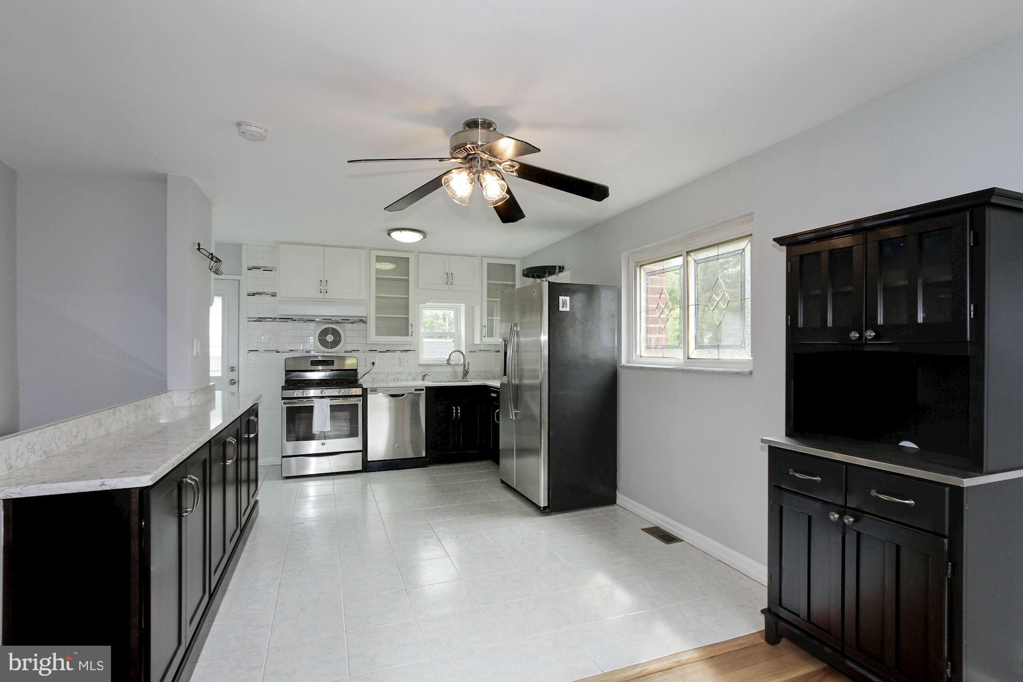 WHEATON WOODS - Residential