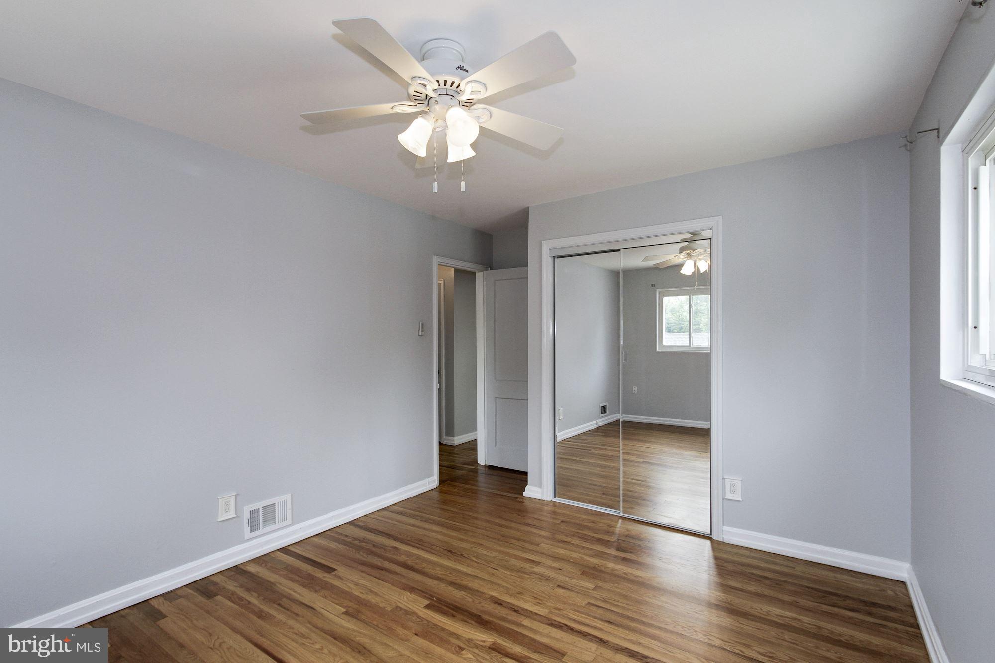 WHEATON WOODS - Residential