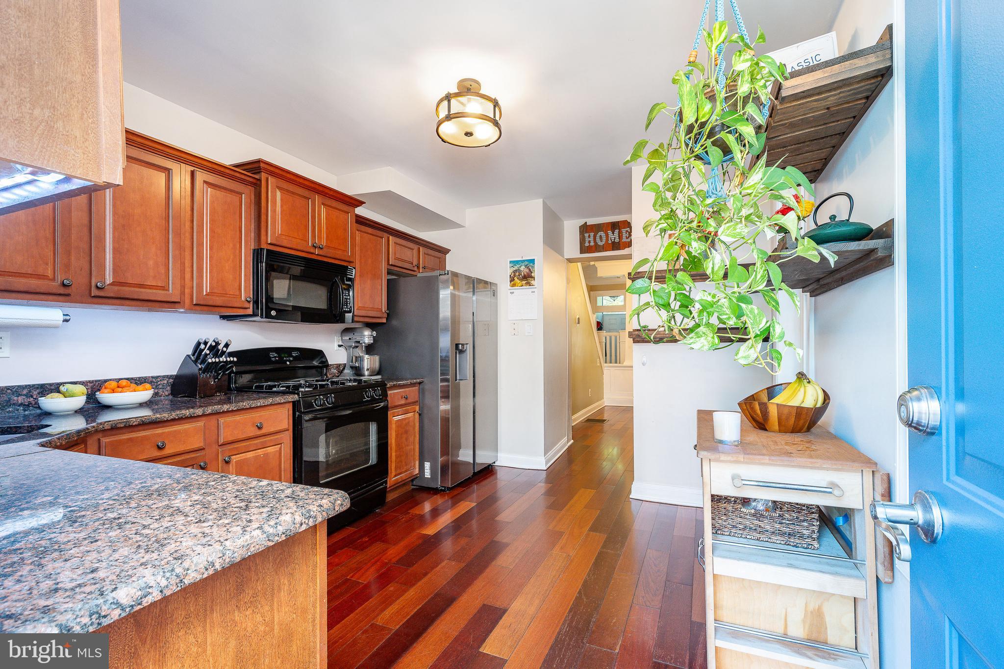 OLDE KENSINGTON - Residential