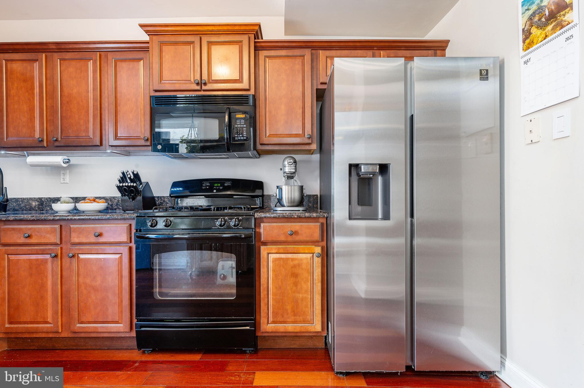 OLDE KENSINGTON - Residential