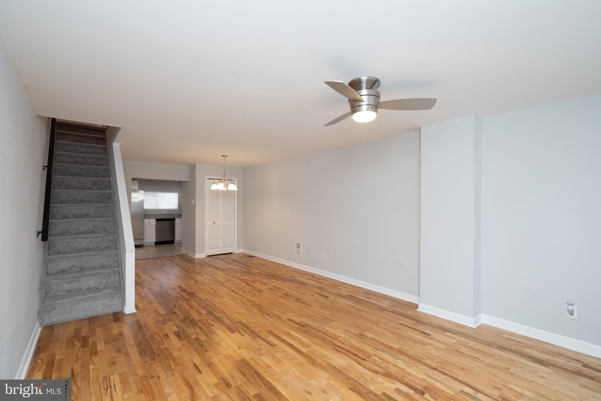 WHITMAN - Residential