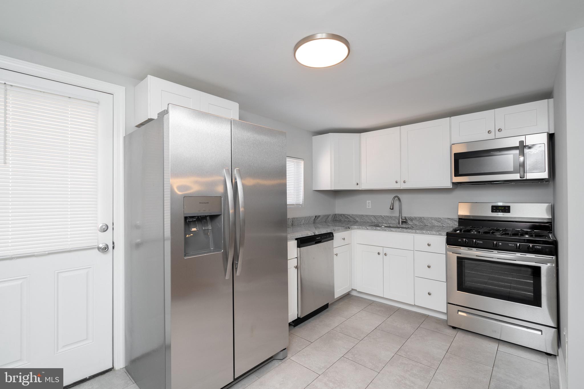 WHITMAN - Residential