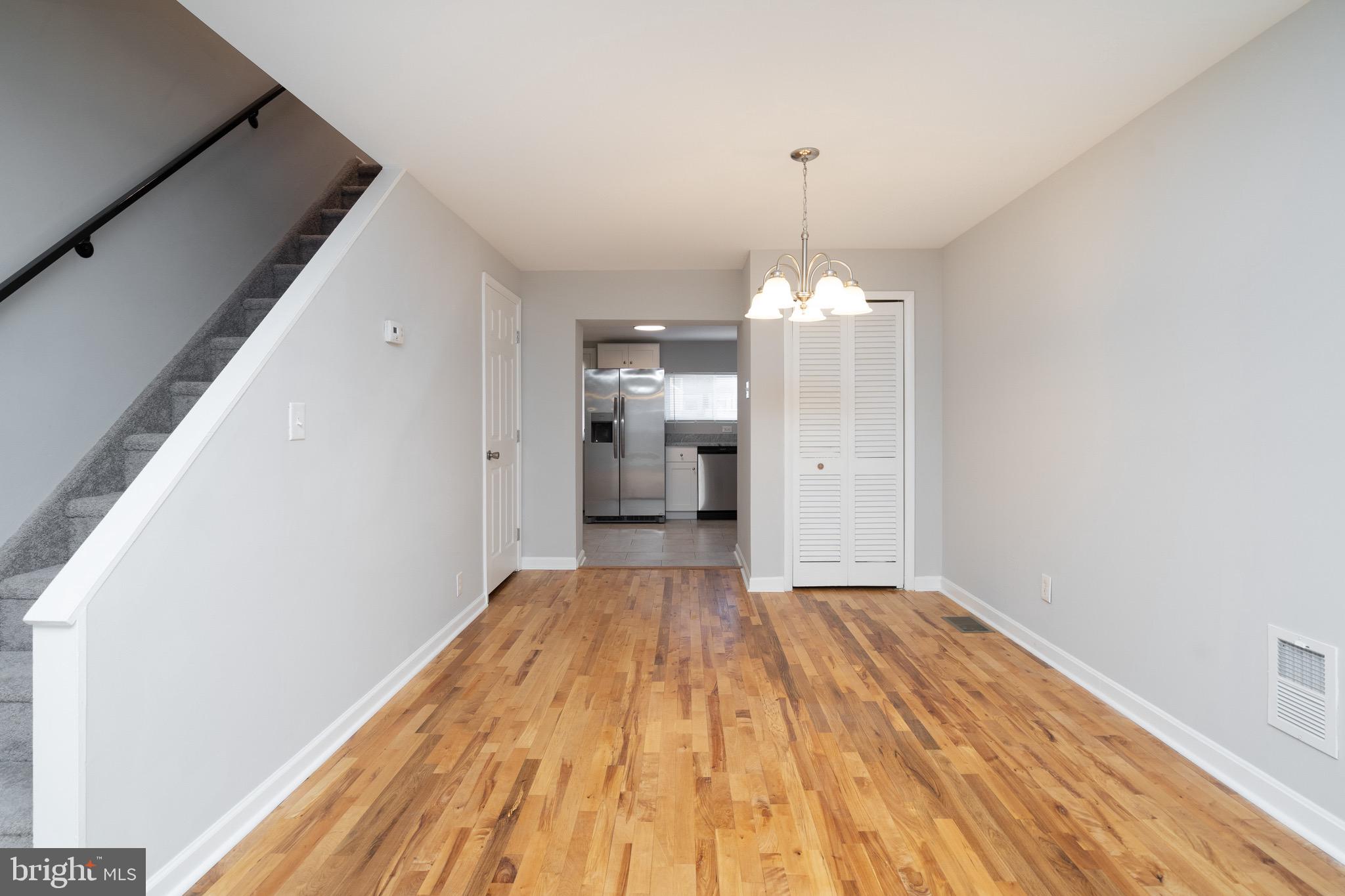 WHITMAN - Residential