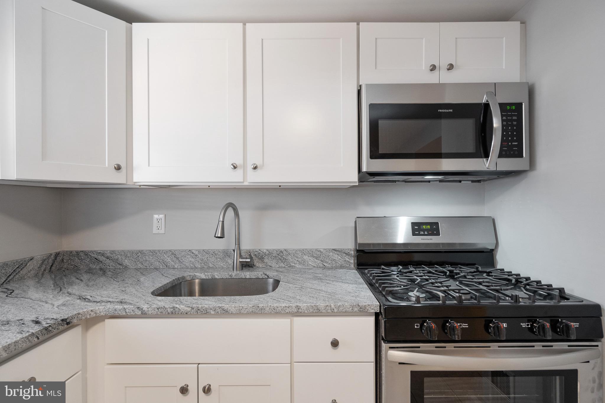 WHITMAN - Residential