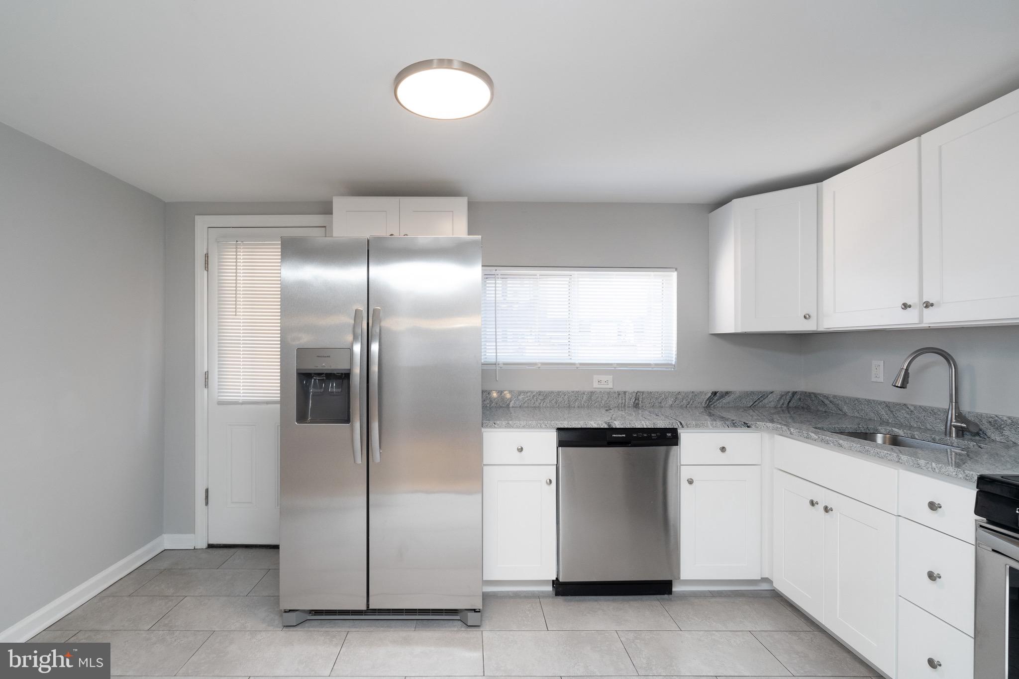 WHITMAN - Residential