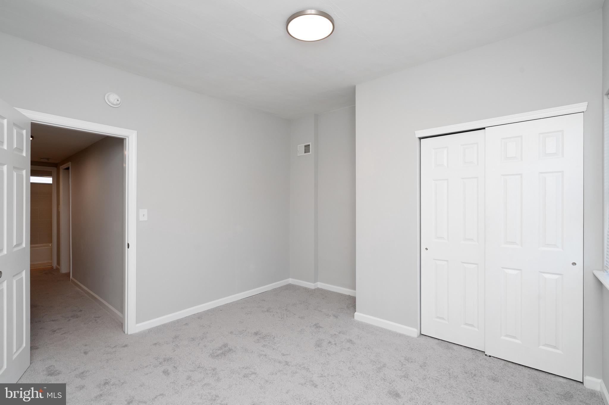 WHITMAN - Residential