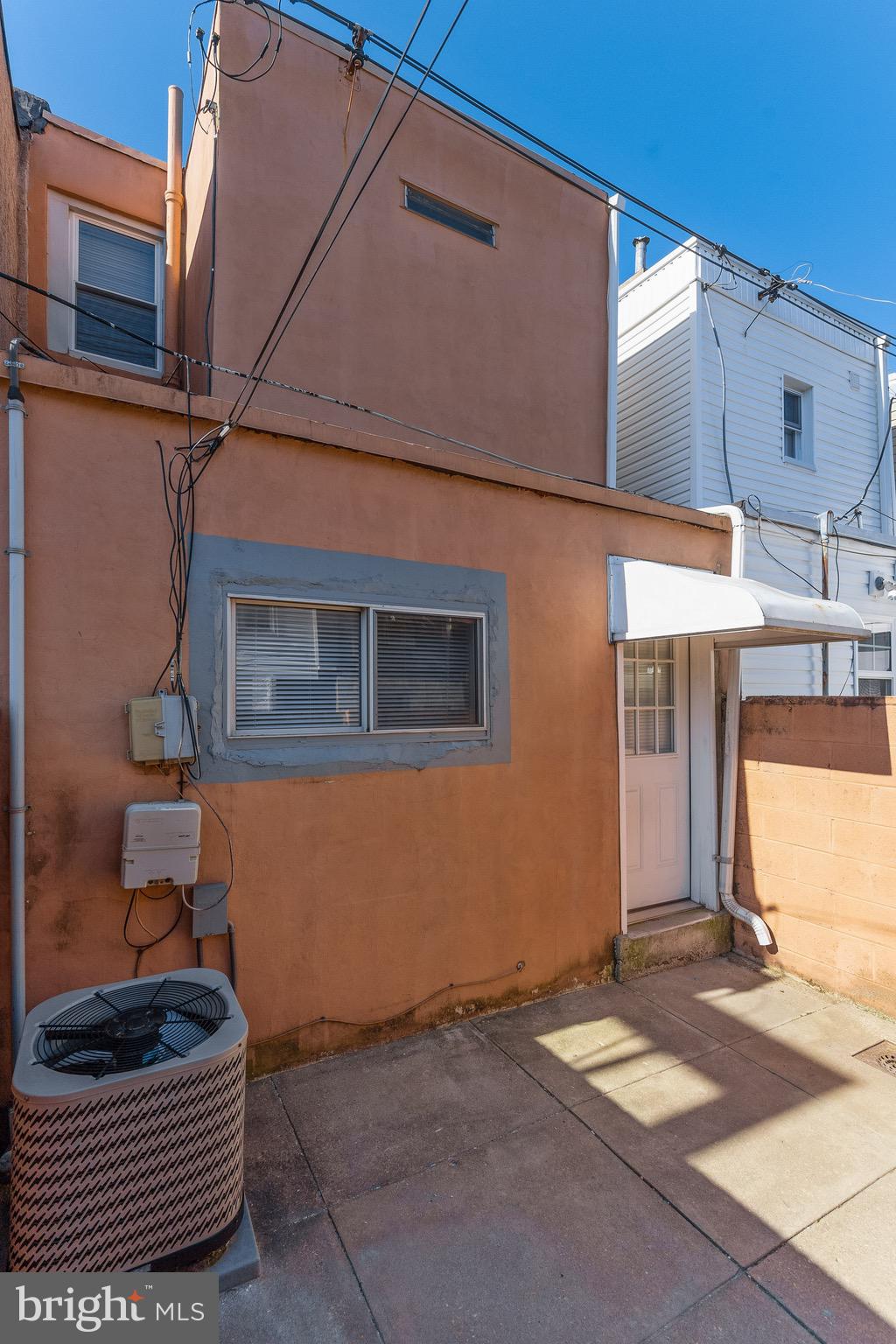 WHITMAN - Residential