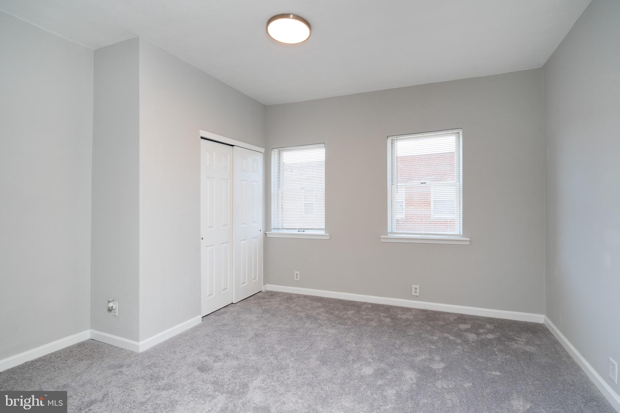 WHITMAN - Residential