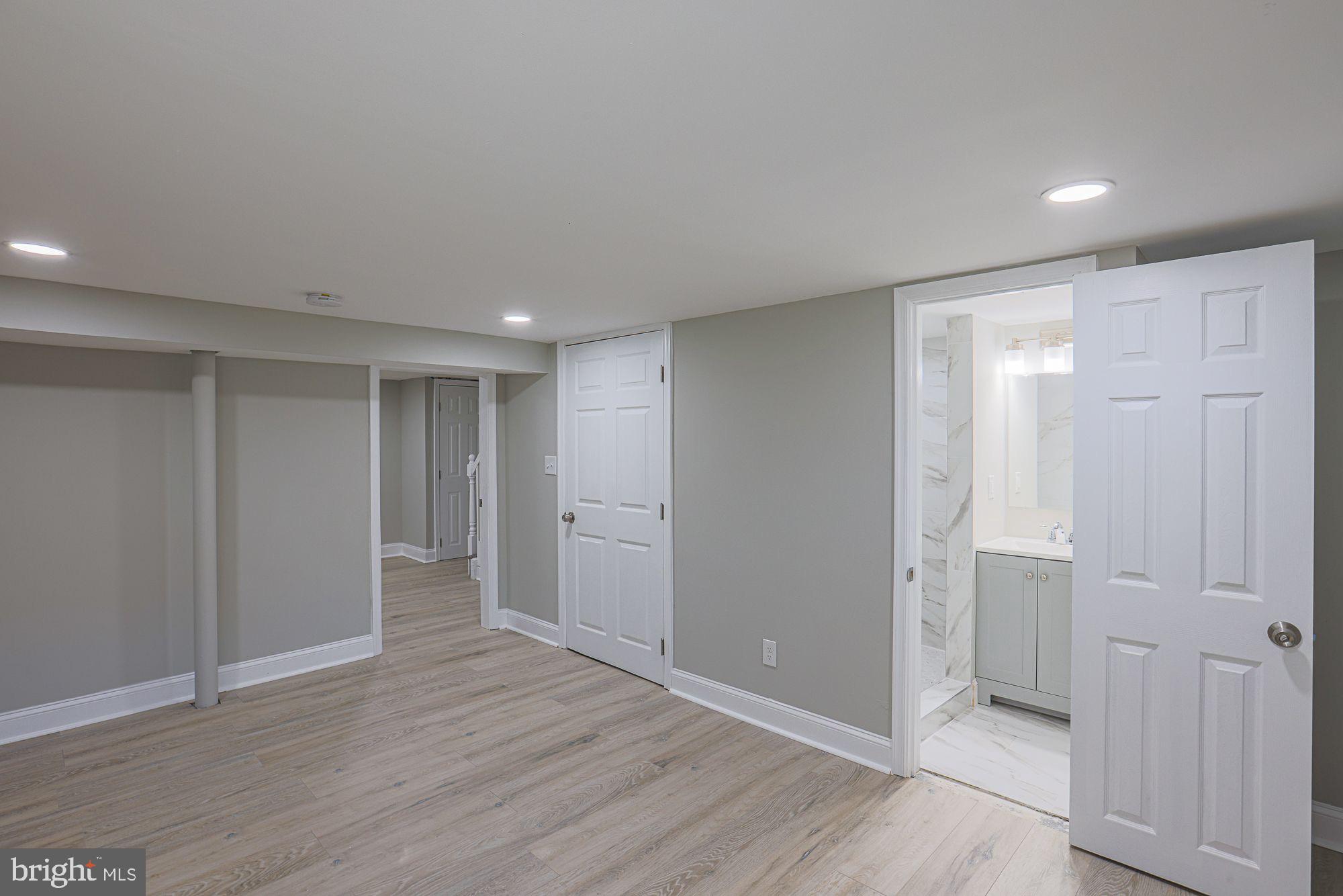 PARK HEIGHTS - Residential