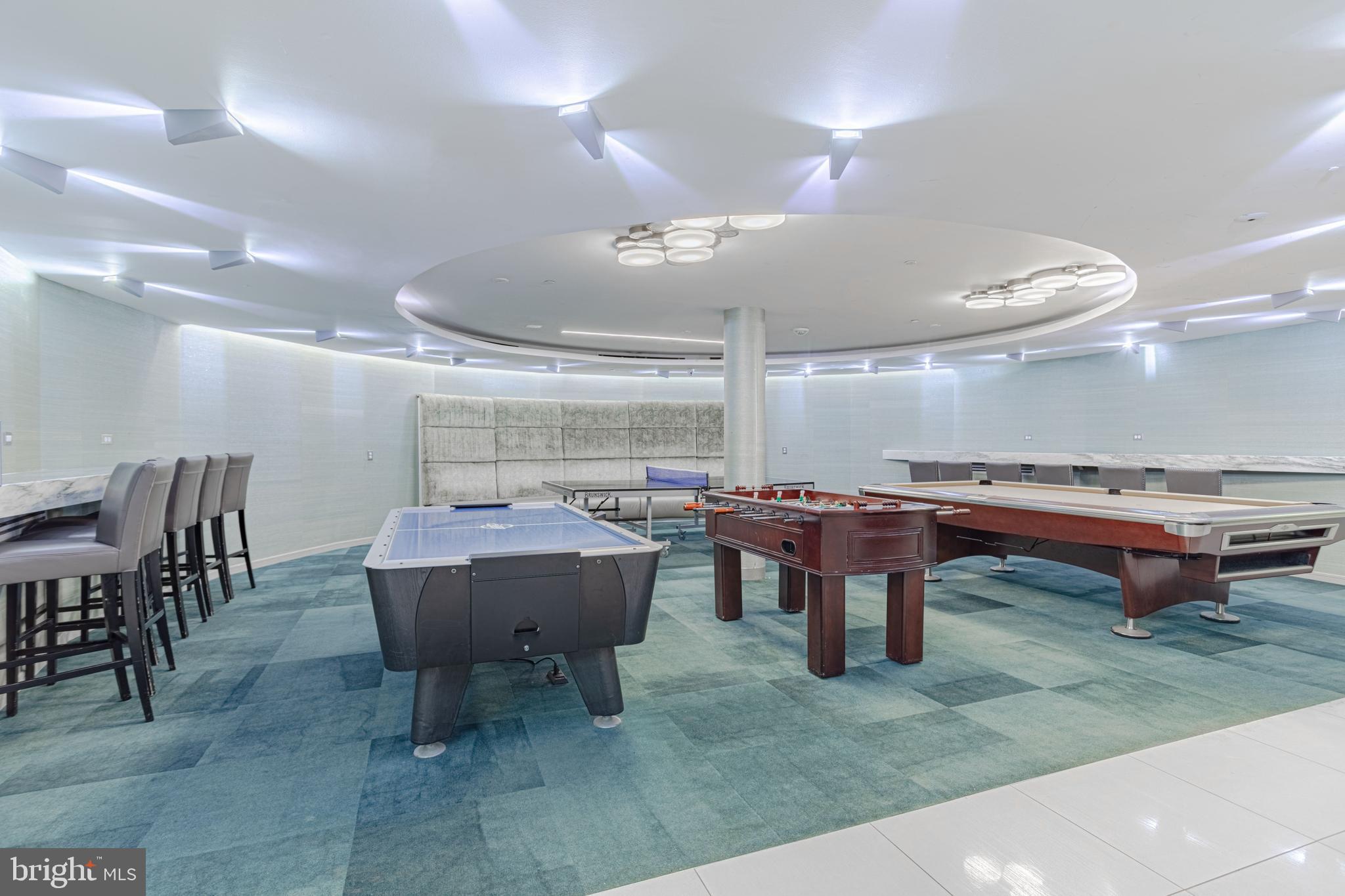 ROTONDA - Residential Lease