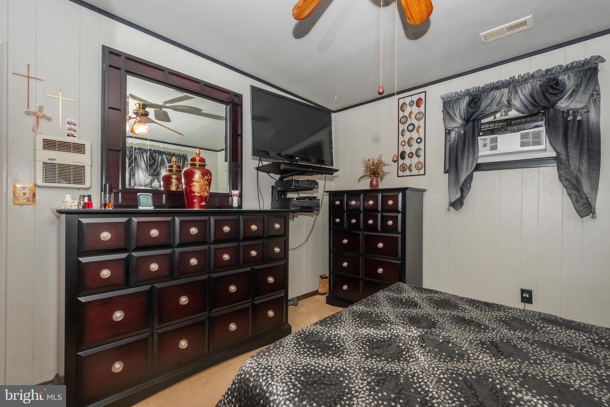 ACRESLEE - Residential