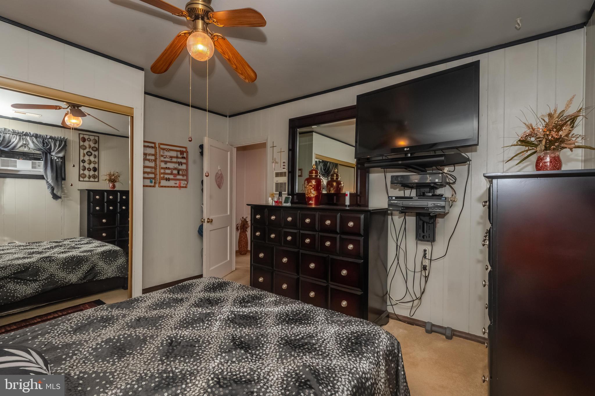 ACRESLEE - Residential