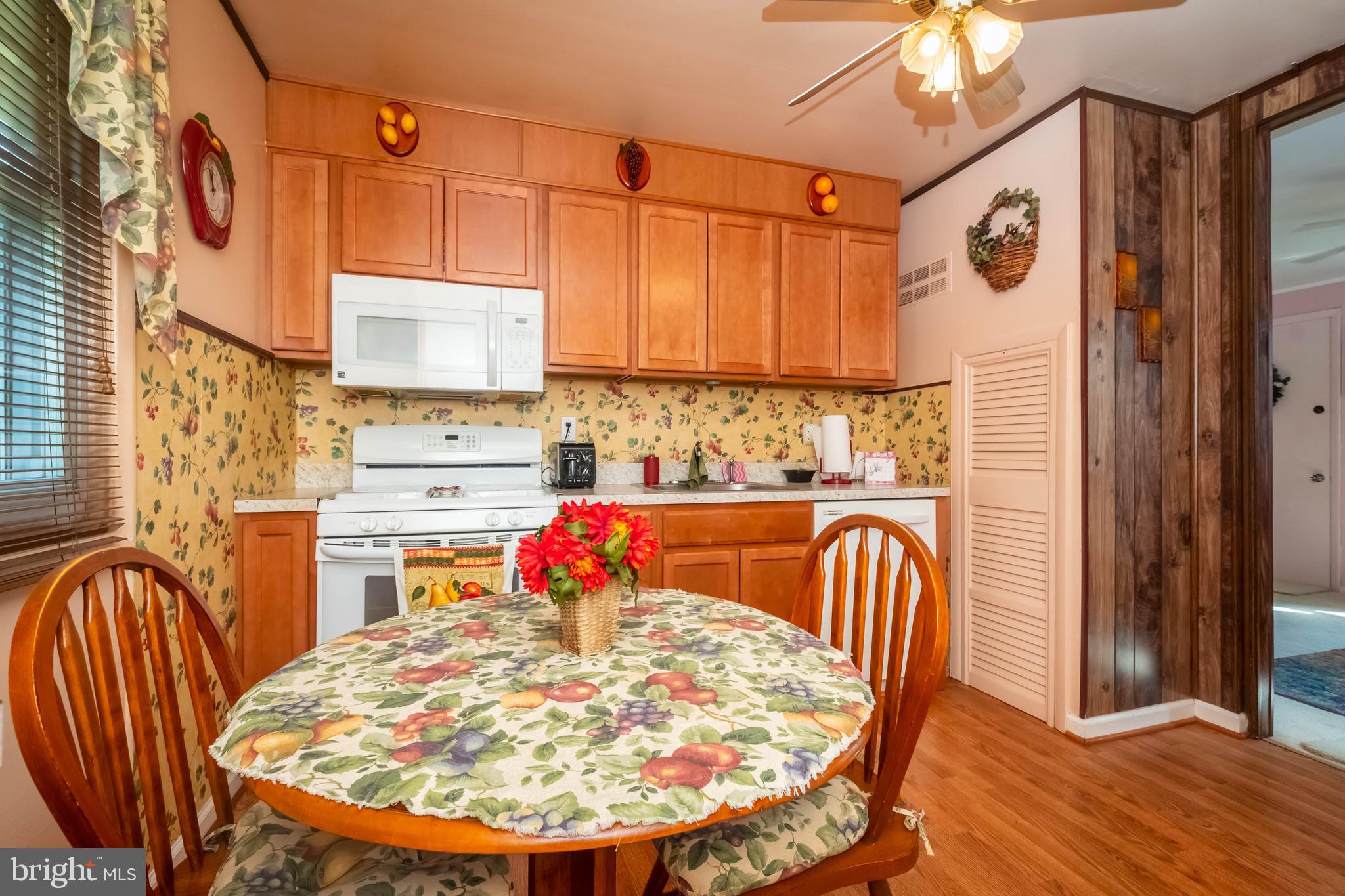 ACRESLEE - Residential