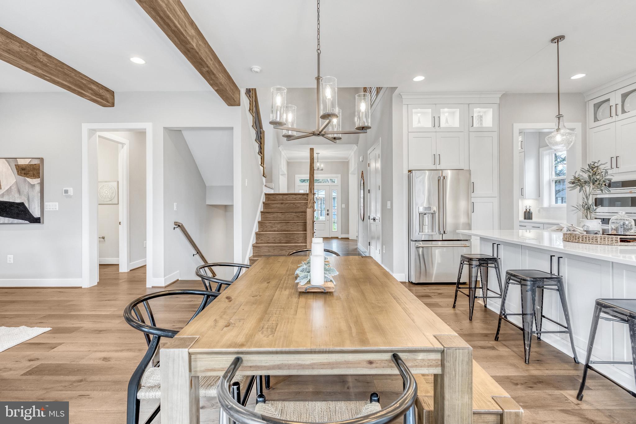 OAKWOOD - Residential