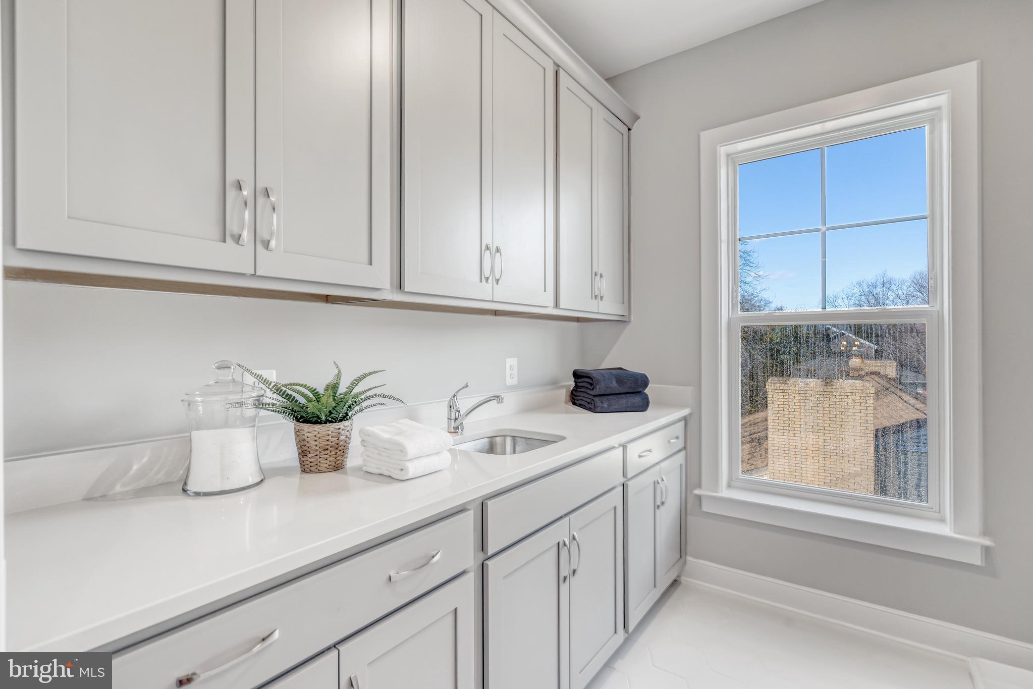 OAKWOOD - Residential