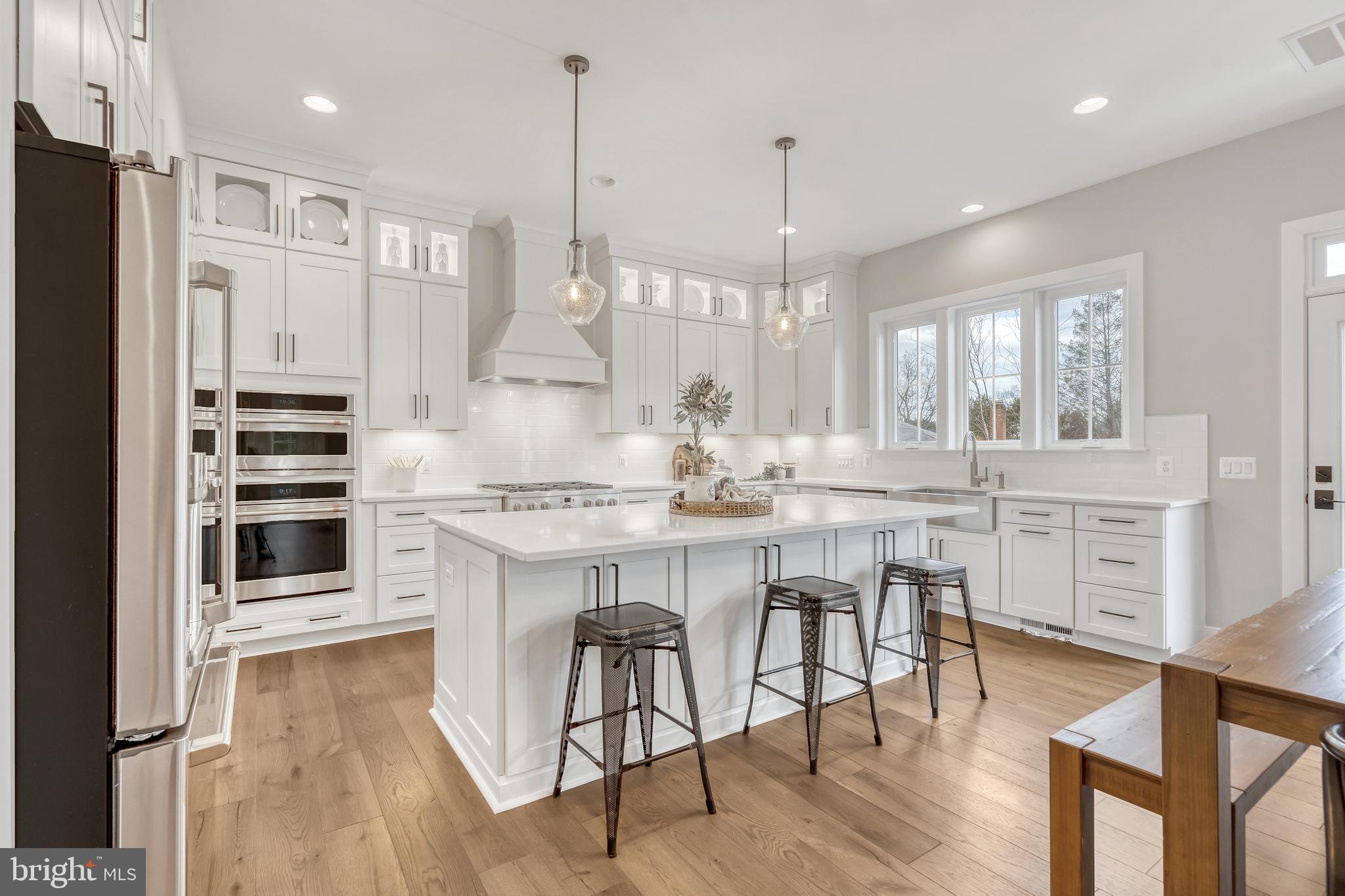 OAKWOOD - Residential