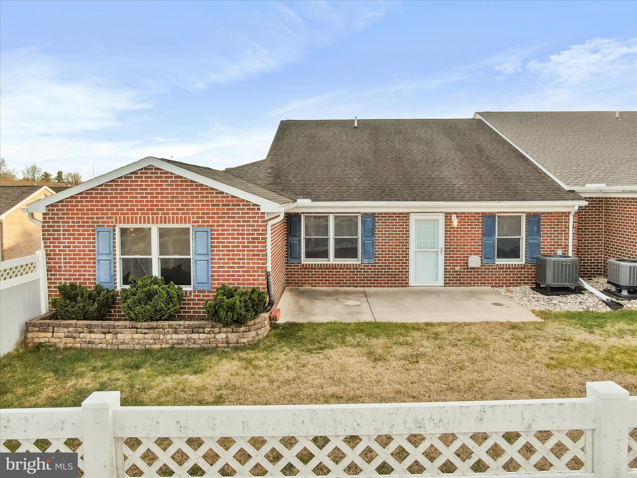 EAST RIDGE - Residential